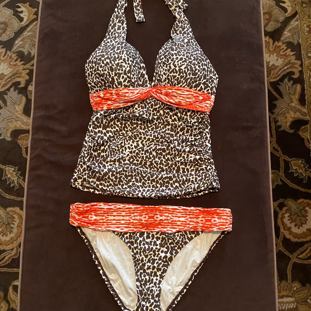 La Blanca Halter Tankini - Gorgeous Swimsuit👙